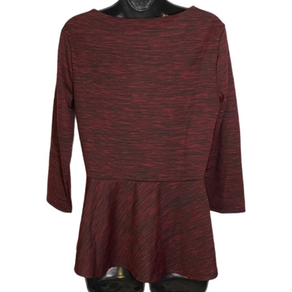 Carmen Marc Valvo Peplum Top Bracelet Sleeve Red Black Space Dye Women’s Medium - Picture 2 of 8